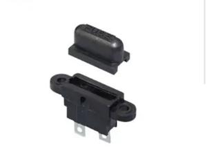Тримач авто запобіжника Daier QS-03